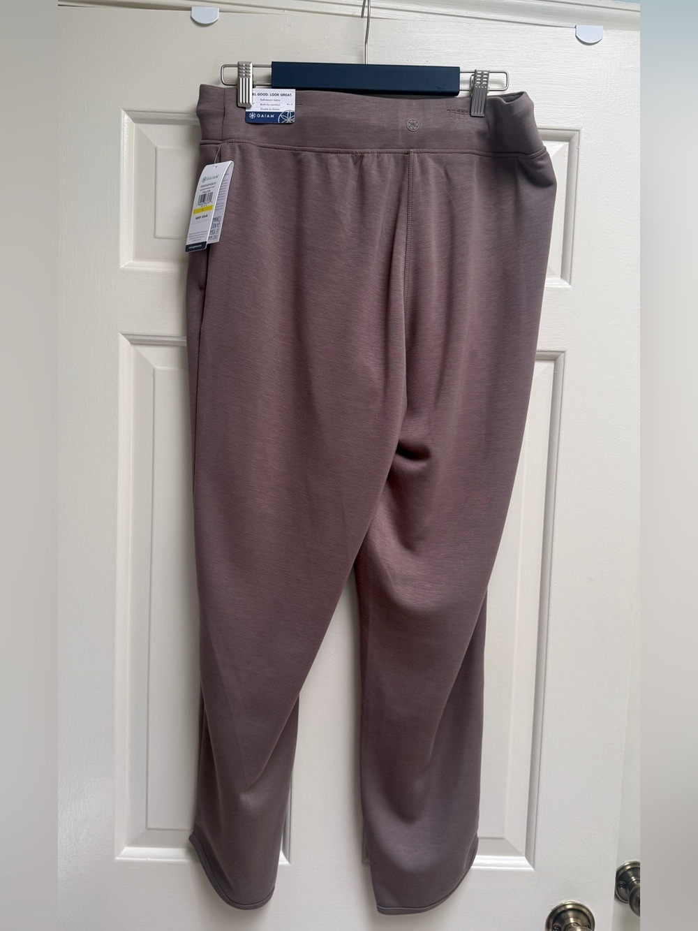 GAIAM Women's Hudson Straight Jogger Pants in Falcon Large
